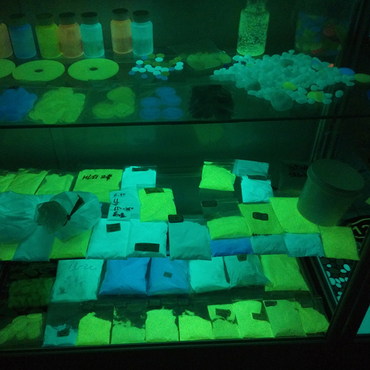 High Brightness Luminous Sand  - огляд і ціна Aquarium Fish That Glow In The Dark